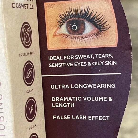 BLINC COSMETICS UltraVolume Tubing Mascara - Black - Picture 12 of 13